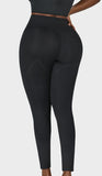 Leggings negros deportivo con realce natural en glúteos bajo LP0592 de Fajas M&D®
